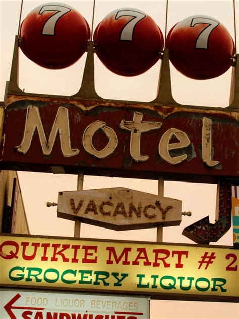 777 MOTEL .